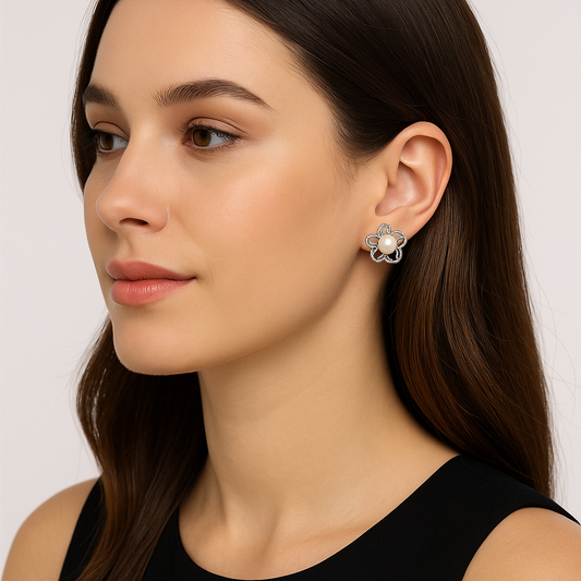 LP JEWELS Silver Flower Pearl Earrings – Timeless Floral Elegance